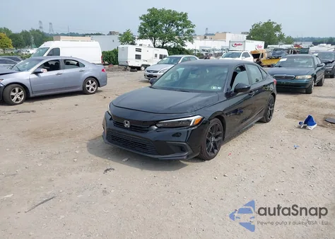 2023 Honda Civic Sport z USA, uszkodzony, nr VIN 2HGFE2F57PH557246